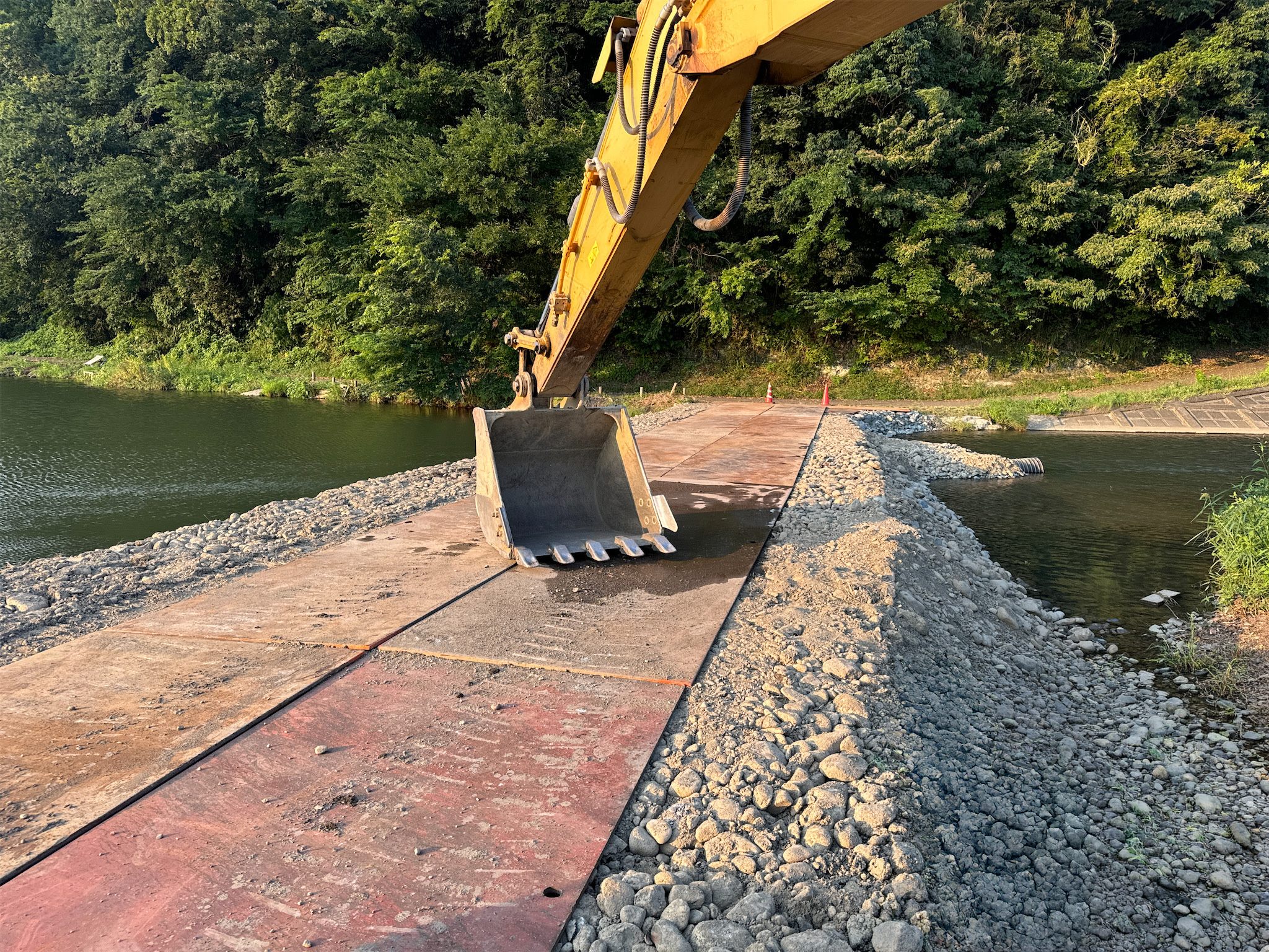河川整備工事